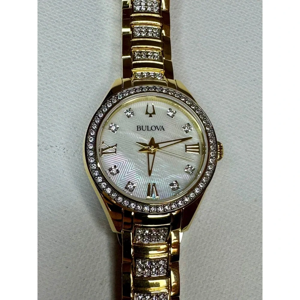 Bulova 98L306 Swarovski Crystal Gold Tone Watch MOP‎ Dial Box Extra Links